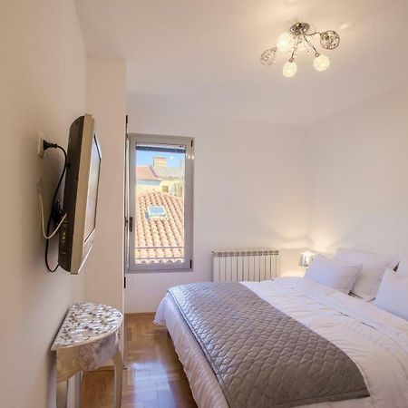 Apartment San Rocco Center Pula Zewnętrze zdjęcie