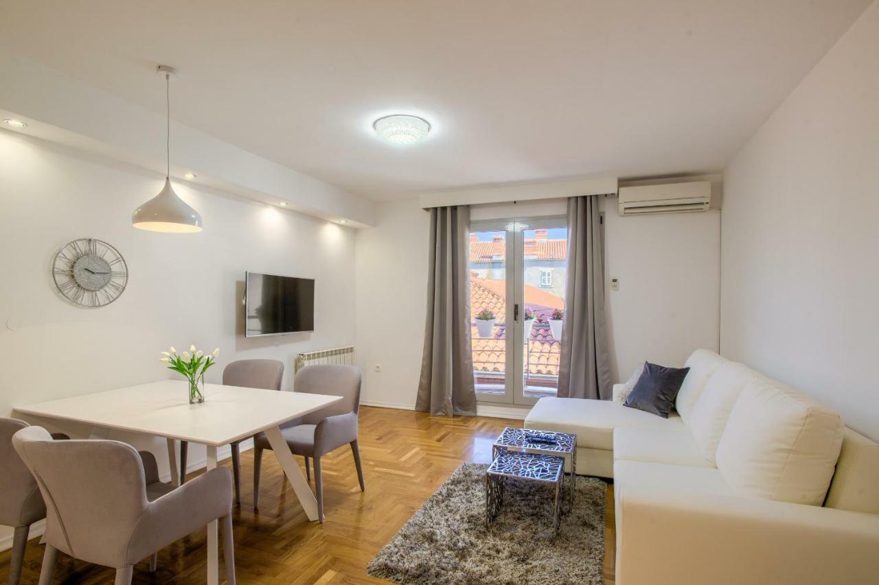 Apartment San Rocco Center Pula Zewnętrze zdjęcie